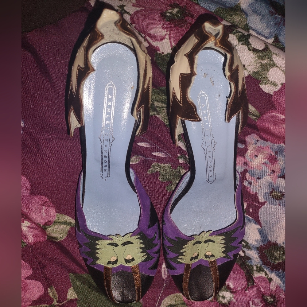 Ashley Dearborn Vampire Heels, Rare! 39(9)